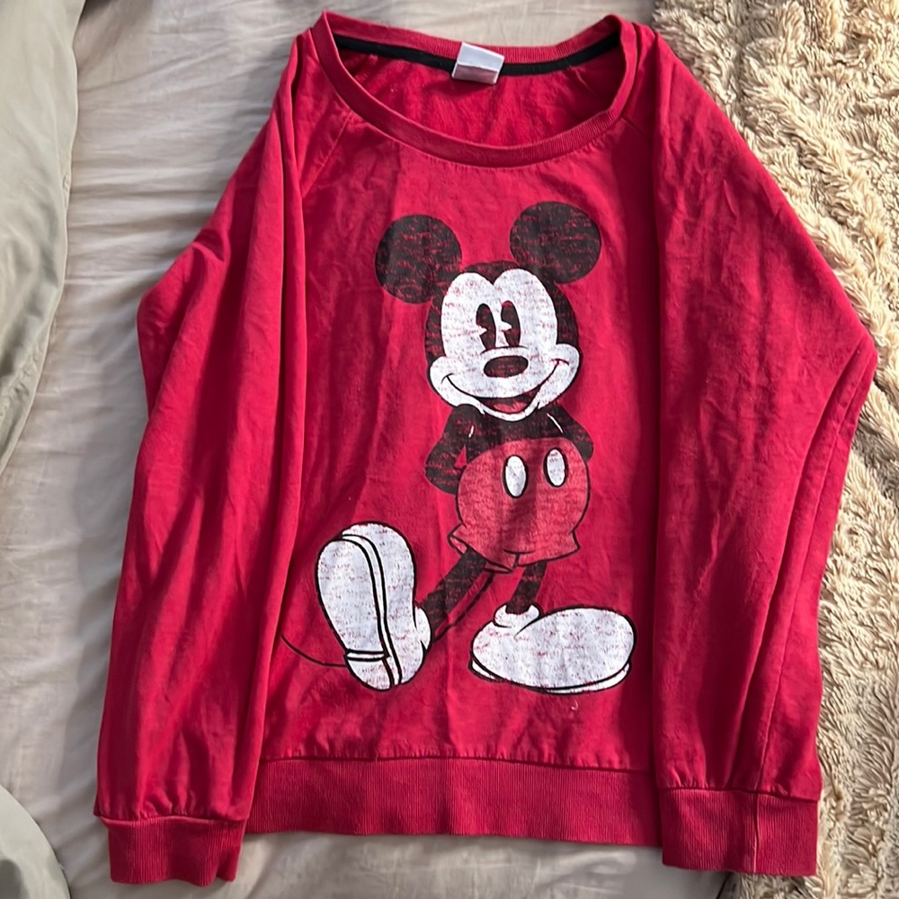 Disney red Mickey Mouse crewneck!